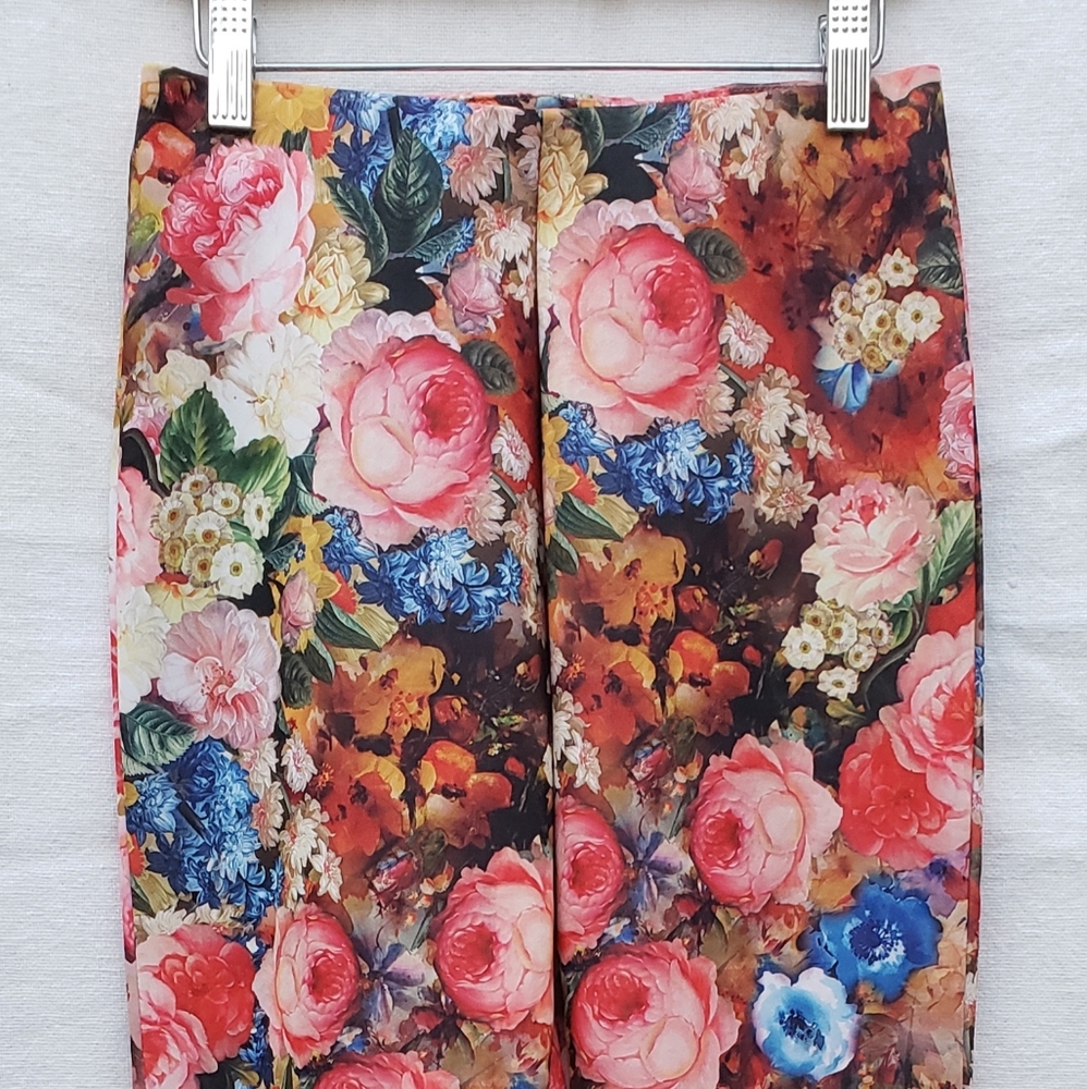 Floral print pants